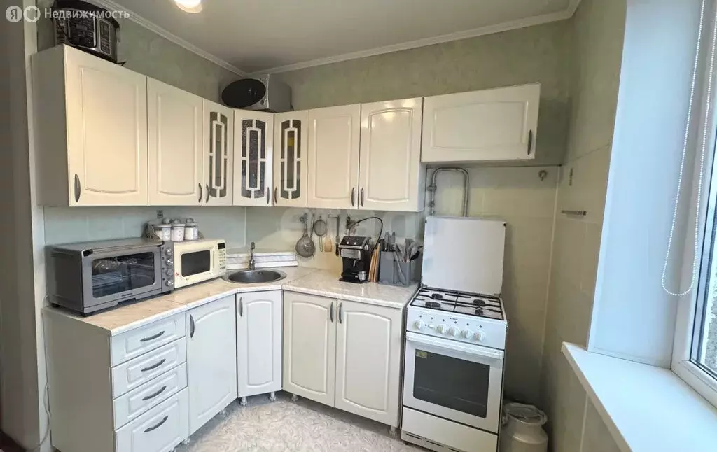 2-комнатная квартира: Оренбург, Брестская улица, 28/1 (50 м) - Фото 0