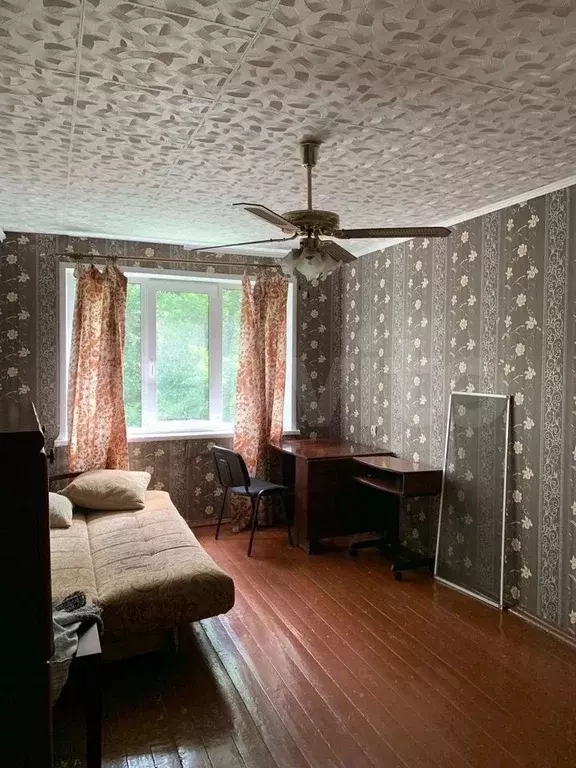 Комната 14 м в 3-к., 2/5 эт. - Фото 1