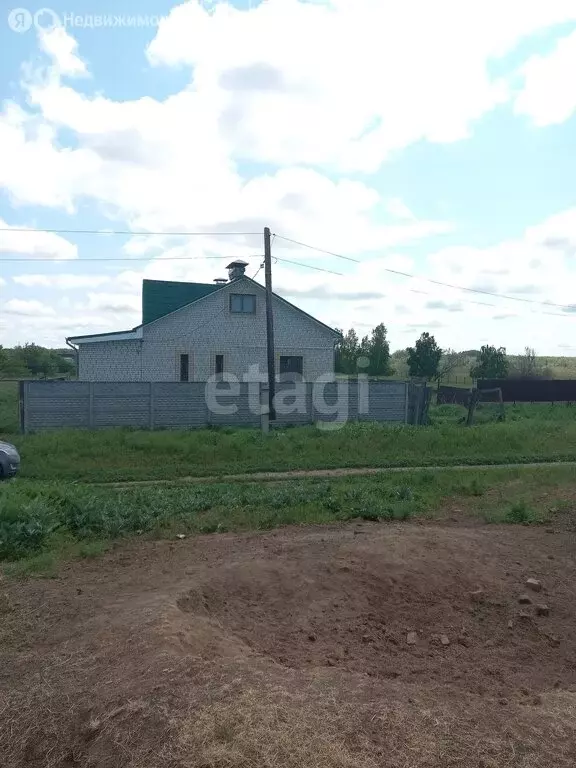 Дом в Энгельсский район, Терновское муниципальное образование, село ... - Фото 1