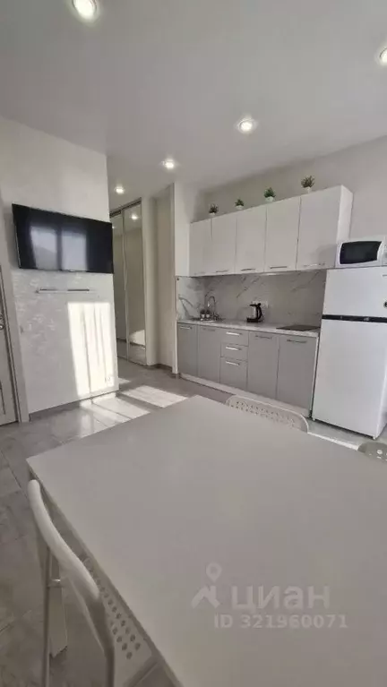 3-к кв. Краснодарский край, Сочи Адлер жилрайон, ул. Изумрудная, 40/3Б ... - Фото 1