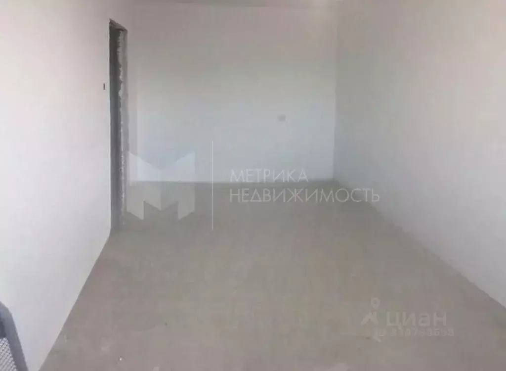 1-к кв. Тюменская область, Тюмень ул. Мельникайте, 135 (33.0 м) - Фото 1