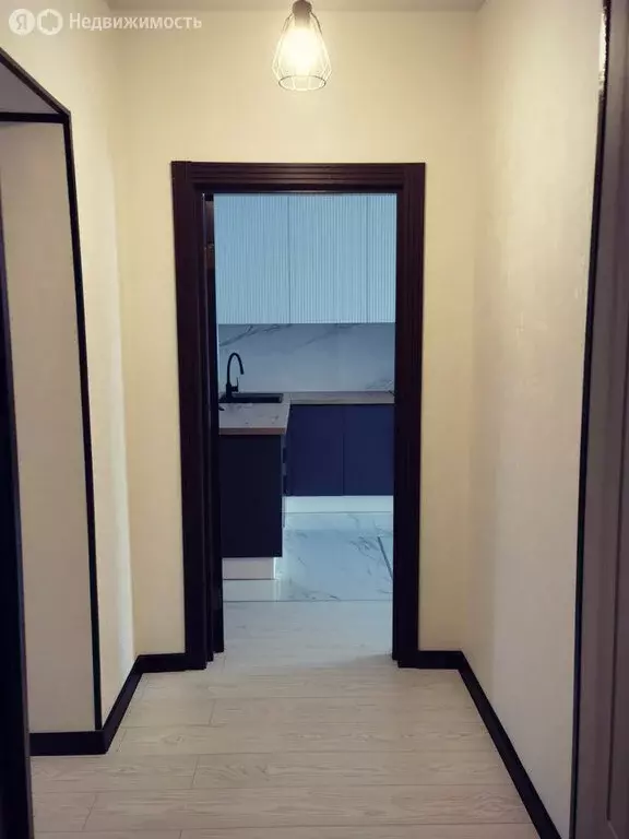 1-комнатная квартира: Тольятти, улица Ворошилова, 15 (47.4 м) - Фото 2