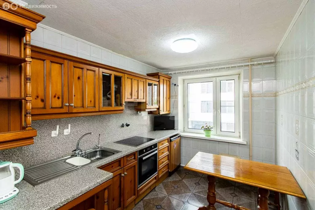 3-комнатная квартира: Тюмень, Комсомольская улица, 44 (65.6 м) - Фото 2