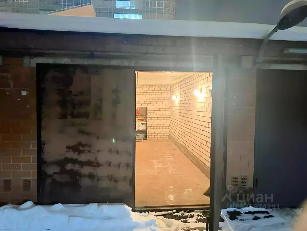 Гараж в Московская область, Химки Молодежная ул., 17 (19 м) - Фото 1