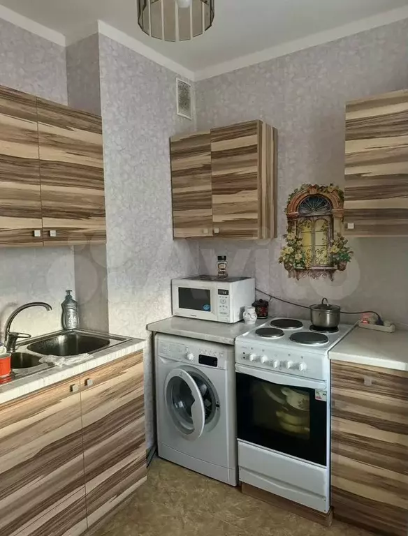 1-к. квартира, 33 м, 8/10 эт. - Фото 0