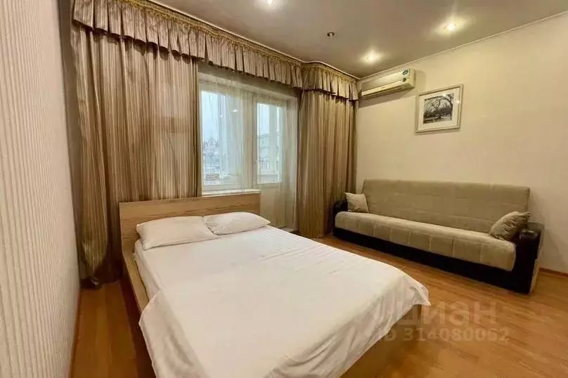 1-к кв. Кемеровская область, Новокузнецк ул. Кирова, 113 (35.0 м) - Фото 1