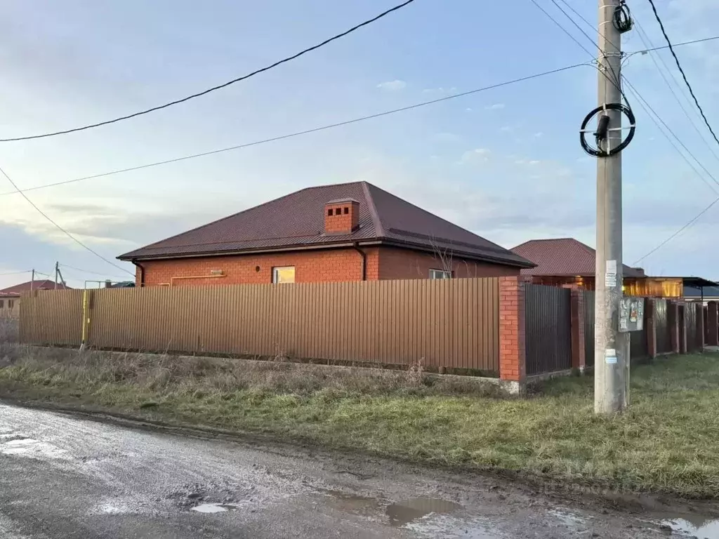 Дом в Краснодарский край, Краснодар пос. Индустриальный, ул. Удачная, ... - Фото 1