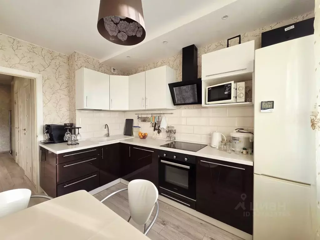 2-к кв. Ленинградская область, Мурино Всеволожский район, ул. ... - Фото 1