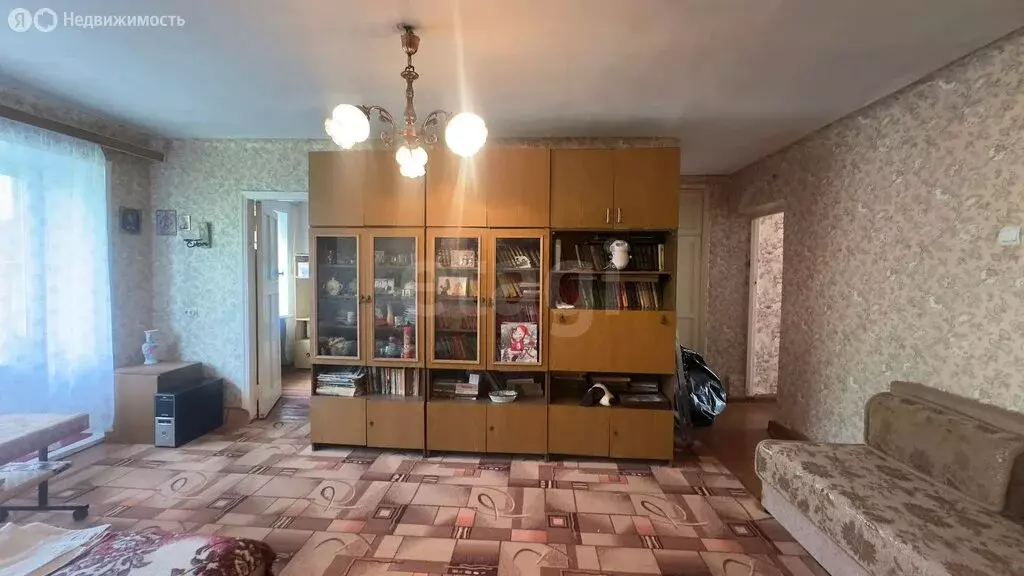 3-комнатная квартира: Ирбит, улица Орджоникидзе, 54 (57.3 м) - Фото 1