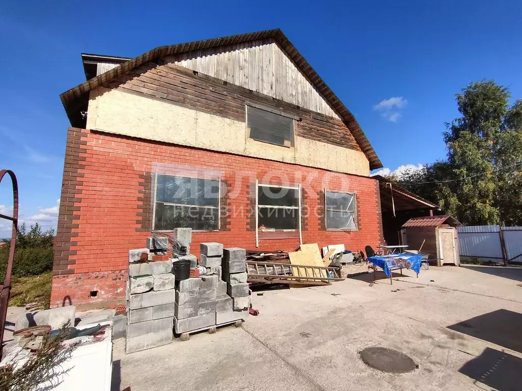 Дом в Пермский край, Березники ул. Хользунова, 35 (315 м) - Фото 0