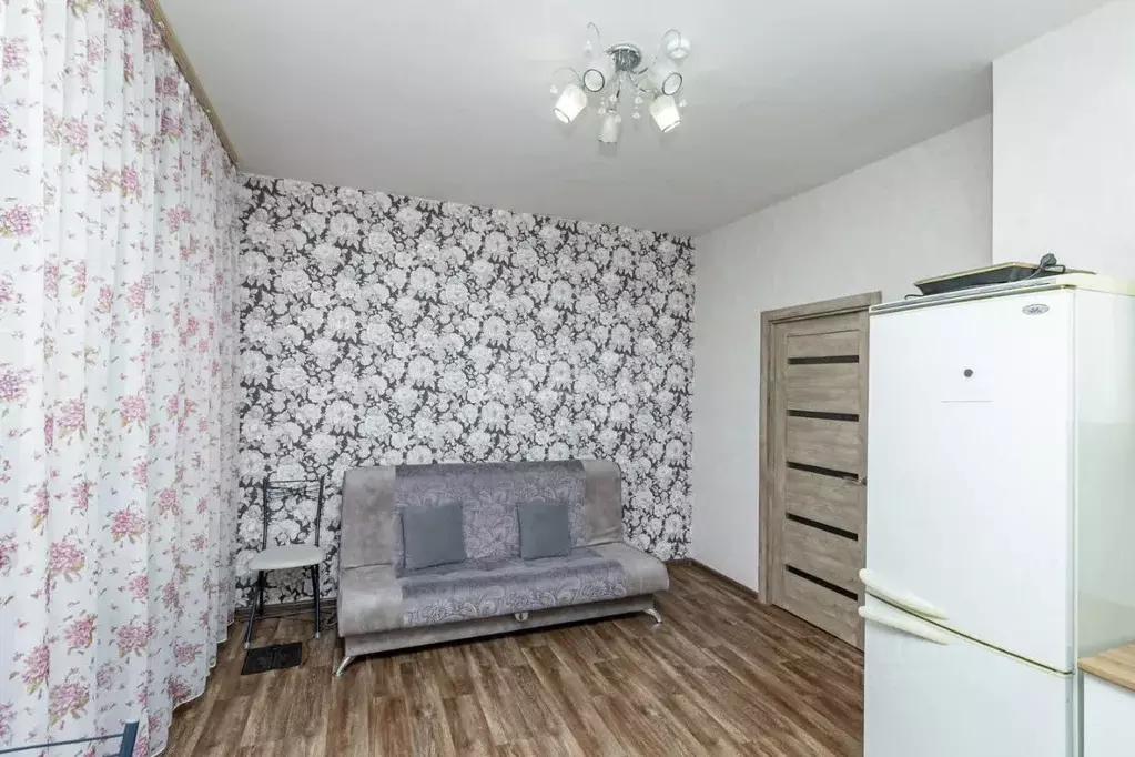 Студия Ханты-Мансийский АО, Сургут ул. Александра Усольцева, 8 (22.7 ... - Фото 1