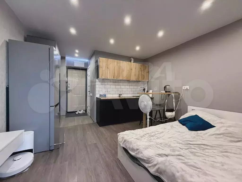 1-к. квартира, 18 м, 4/8 эт. - Фото 1