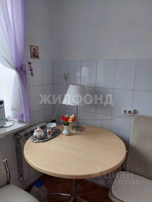 2-к кв. Томская область, Томск Шумихинский пер., 9А (46.0 м) - Фото 1