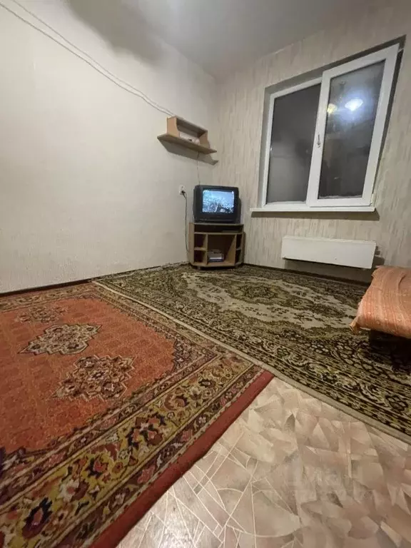 Комната Свердловская область, Екатеринбург ул. Пехотинцев, 9 (12.0 м) - Фото 2