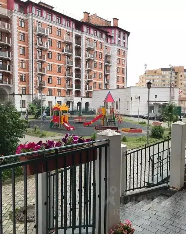 Гараж в Московская область, Красногорск Опалиха мкр, ул. Дежнева, 2 (6 ... - Фото 0