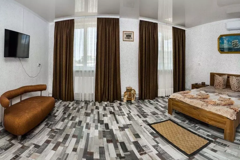 Дом в Крым, Судак муниципальный округ, с. Миндальное  (350 м) - Фото 2