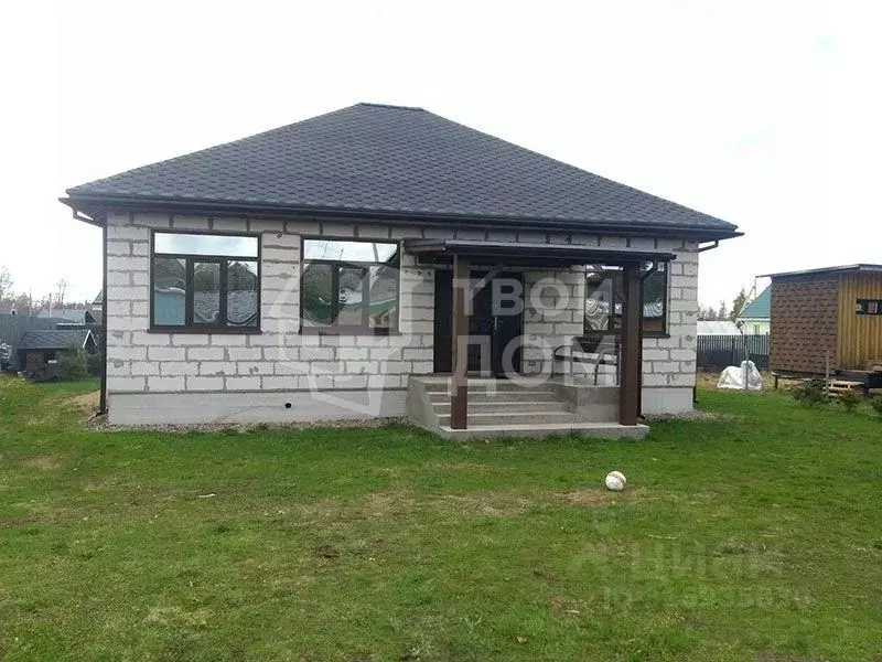 Дом в Ленинградская область, Выборгский район, Рощинское городское ... - Фото 0