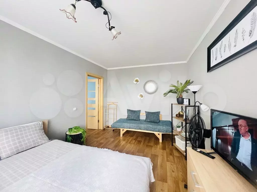 1-к. квартира, 35 м, 8/8 эт. - Фото 1