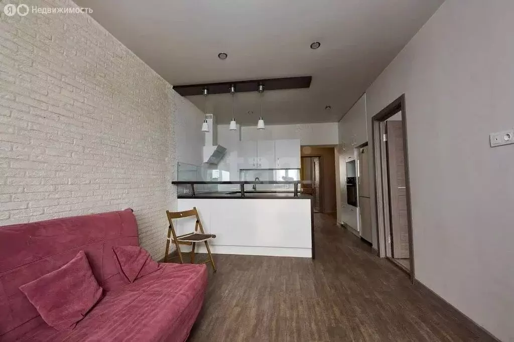 2-комнатная квартира: Тюмень, улица Революции, 228к4 (61.2 м) - Фото 2