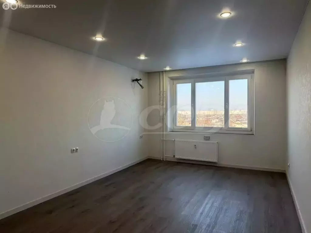 2-комнатная квартира: Тюмень, улица Пермякова, 4 (45.2 м) - Фото 1