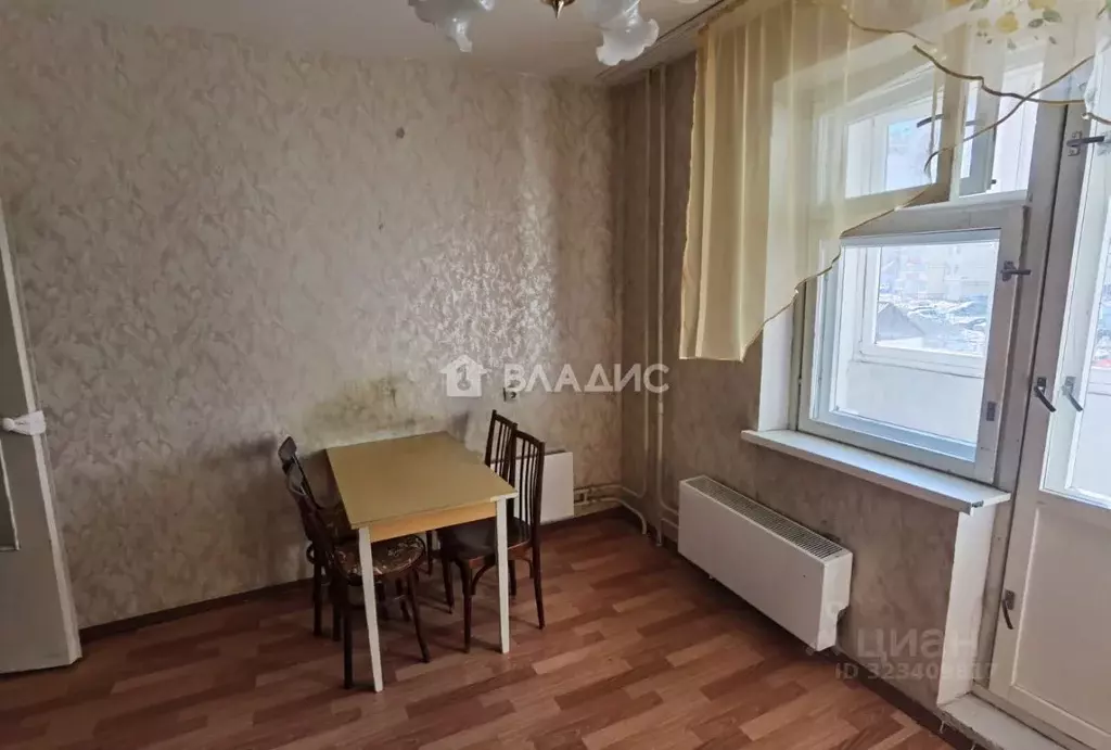 2-к кв. Владимирская область, Владимир ул. Нижняя Дуброва, 3а (64.0 м) - Фото 2