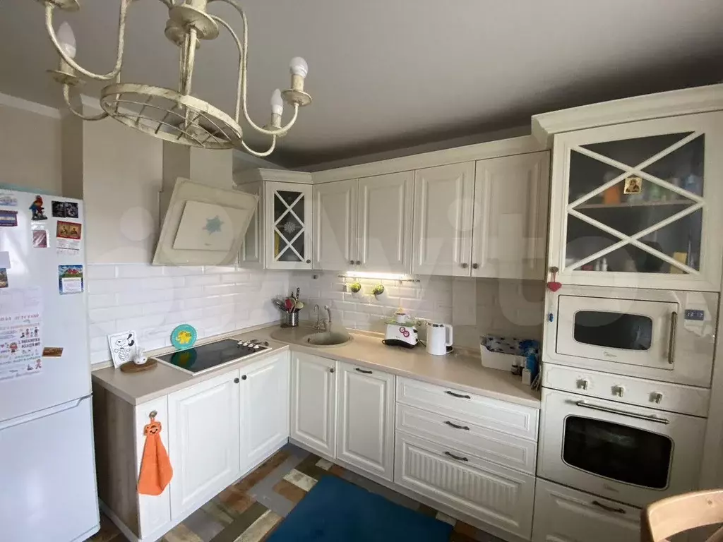 2-к. квартира, 60 м, 5/16 эт. - Фото 0