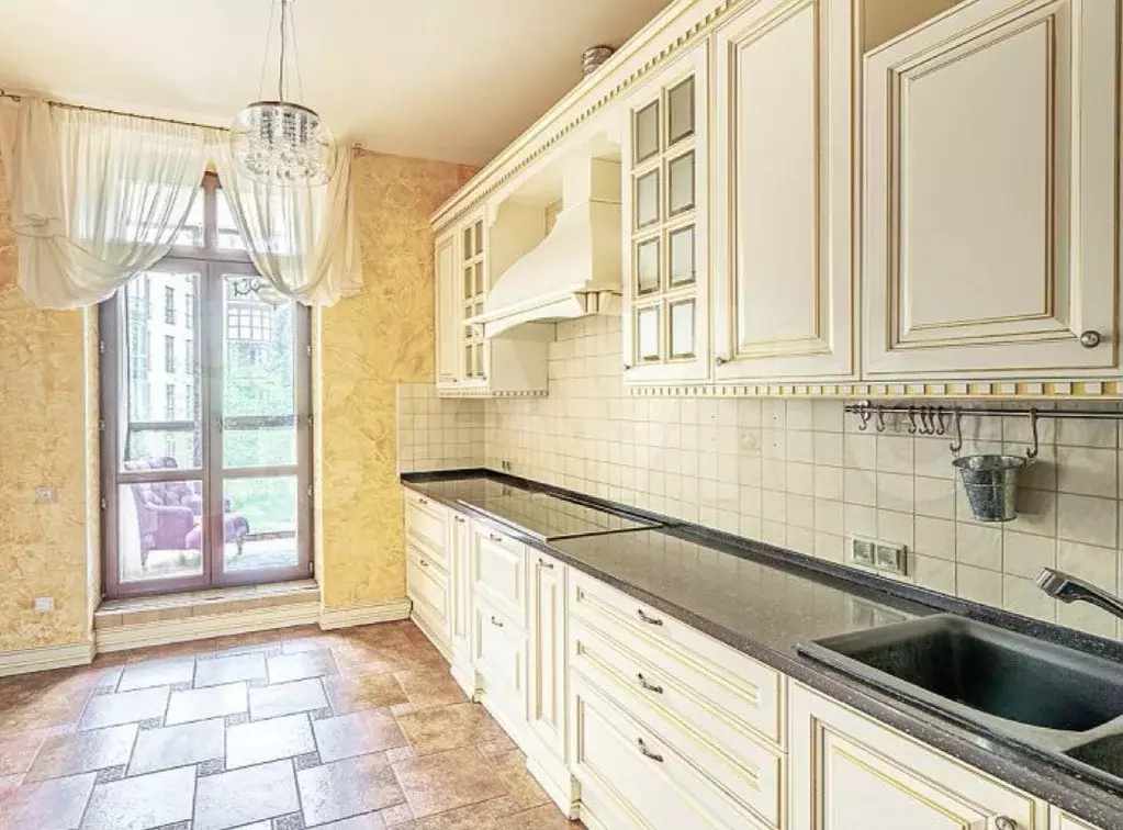 5-к. квартира, 160 м, 2/9 эт. - Фото 1