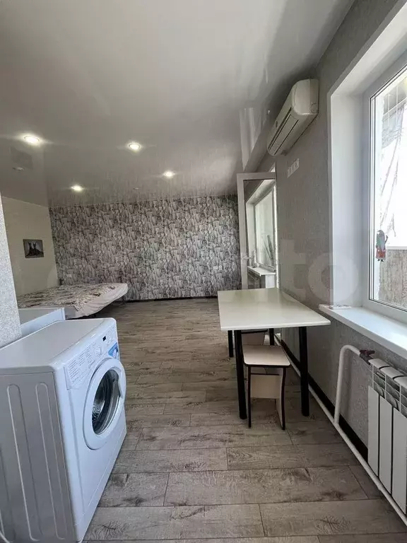 1-к. квартира, 30 м, 5/5 эт. - Фото 1