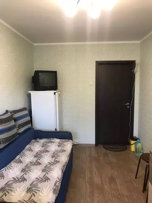 Продается комната в 3-комнатной квартире - Фото 1