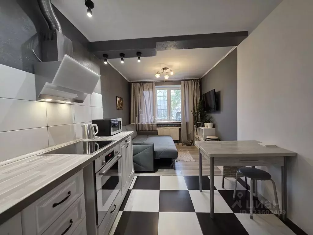 2-к кв. Московская область, Щелково Заречная ул., 8к1 (56.1 м) - Фото 2