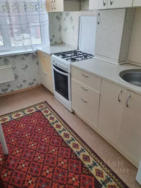 3-к кв. Омская область, Омск ул. 3-я Железнодорожная, 26 (62.1 м) - Фото 1