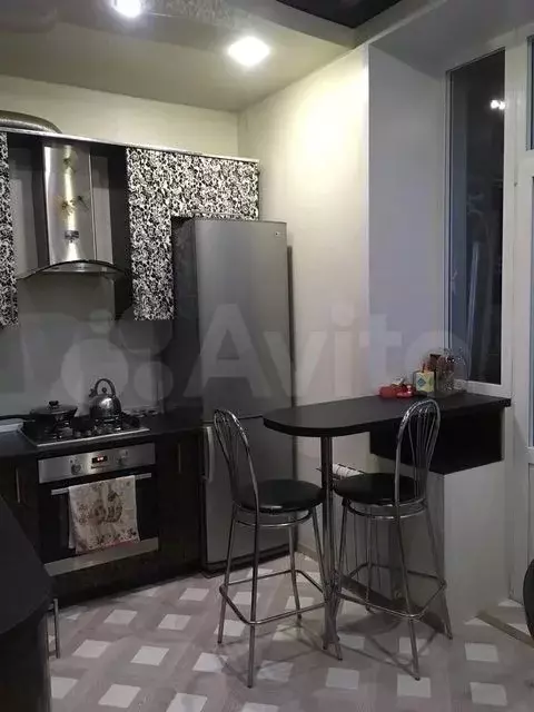 1-к. квартира, 35 м, 5/5 эт. - Фото 0