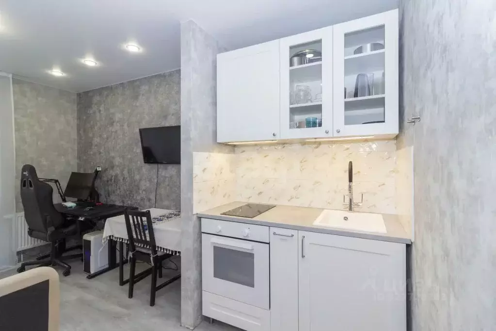 Студия Тюменская область, Тюмень ул. Вадима Бованенко, 5 (22.4 м) - Фото 1