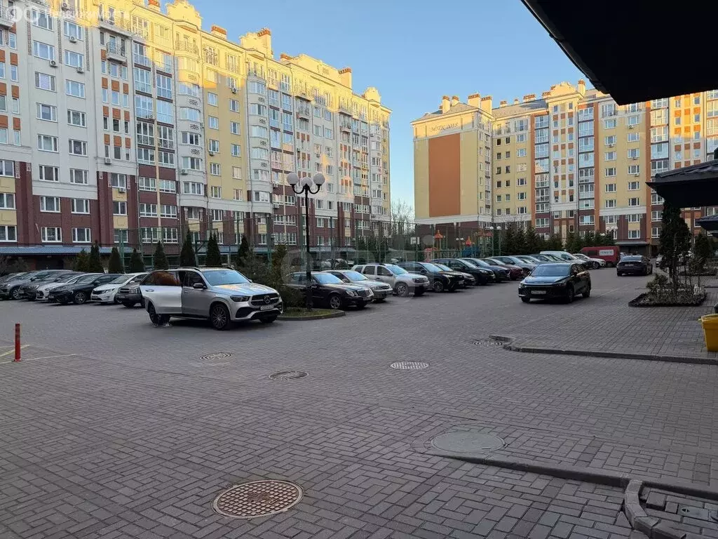 3-комнатная квартира: Зеленоградск, Московская улица, 68 (84.5 м) - Фото 1