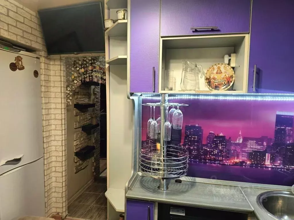 2-к кв. Нижегородская область, Дзержинск Октябрьская ул., 70 (43.0 м) - Фото 2