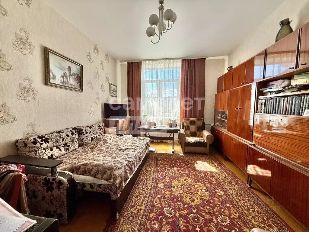 3-к кв. Свердловская область, Серов ул. Луначарского, 93 (76.0 м) - Фото 1