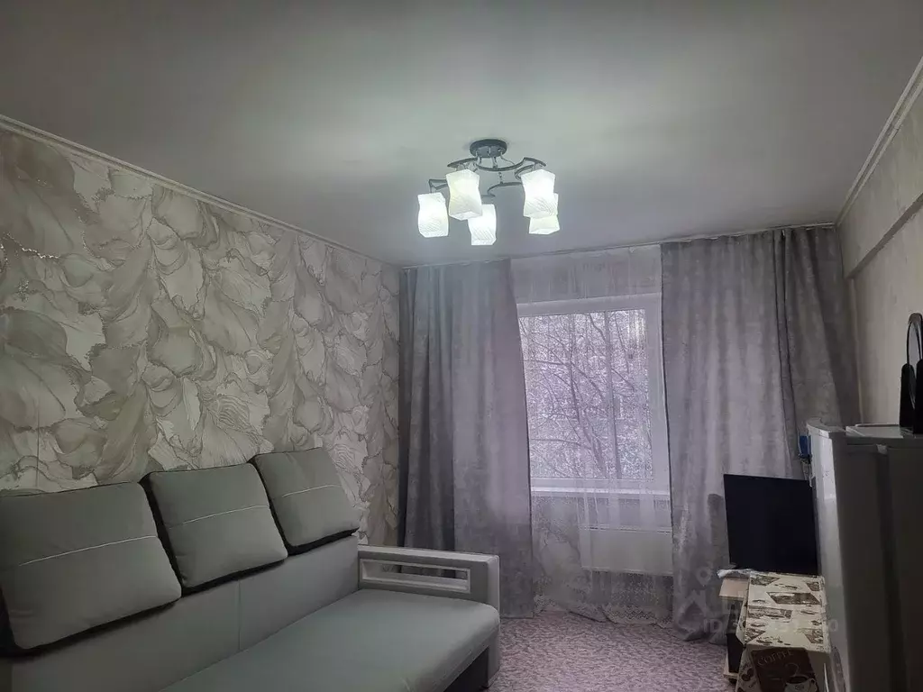 Комната Хакасия, Абакан Торговая ул., 2/2 (18.0 м) - Фото 1