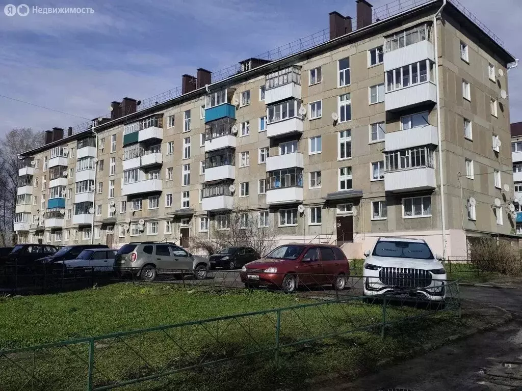 3-комнатная квартира: посёлок Солнечный, Солнечная улица, 19 (56.1 м) - Фото 2