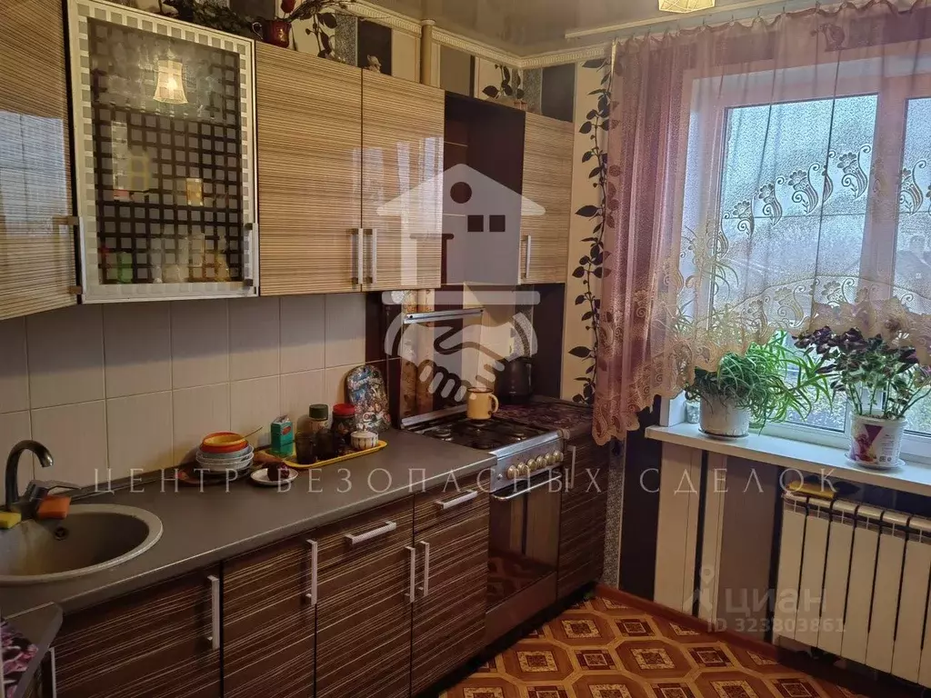 2-к кв. Орловская область, Орел Светофорный пер., 4 (51.2 м) - Фото 2