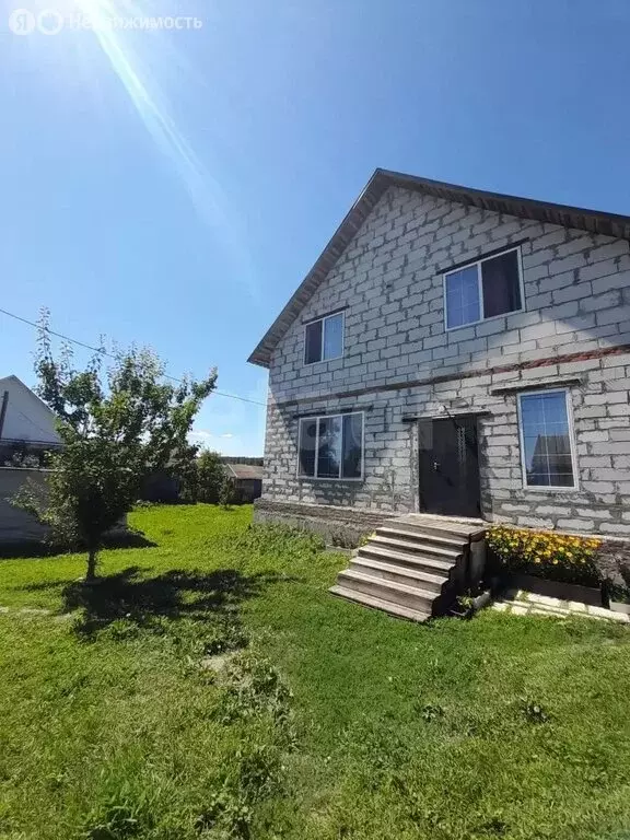 Дом в село Репное, Комсомольская улица (163.4 м) - Фото 1