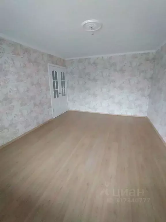 2-к кв. Белгородская область, Белгород Вокзальная ул., 33А (50.2 м) - Фото 0