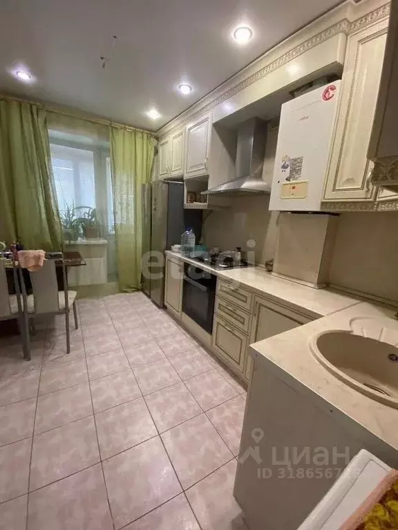 1-к кв. Самарская область, Тольятти ул. 40 лет Победы, 27 (37.6 м) - Фото 0