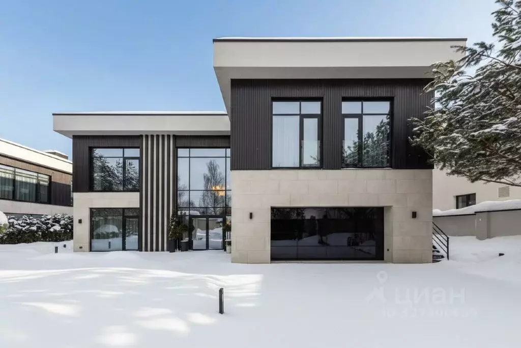 Коттедж в Московская область, Одинцовский городской округ, д. Жуковка  ... - Фото 1