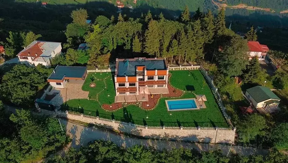 Коттедж в Алтай, Майминский район, с. Манжерок Манжерокская ул., 36А ... - Фото 1