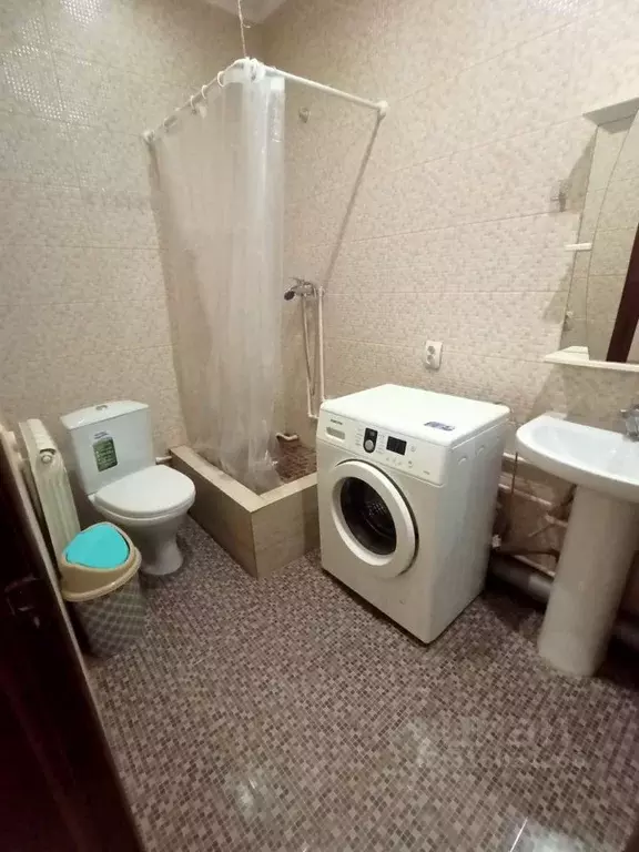 Студия Ростовская область, Батайск ул. Максима Горького, 6 (20.0 м) - Фото 1