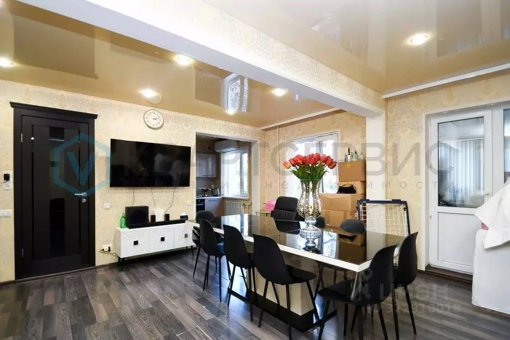 3-к кв. Омская область, Омск просп. Карла Маркса, 79а (55.0 м) - Фото 0