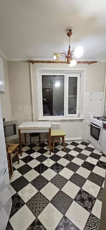 2-к. квартира, 50 м, 4/9 эт. - Фото 0