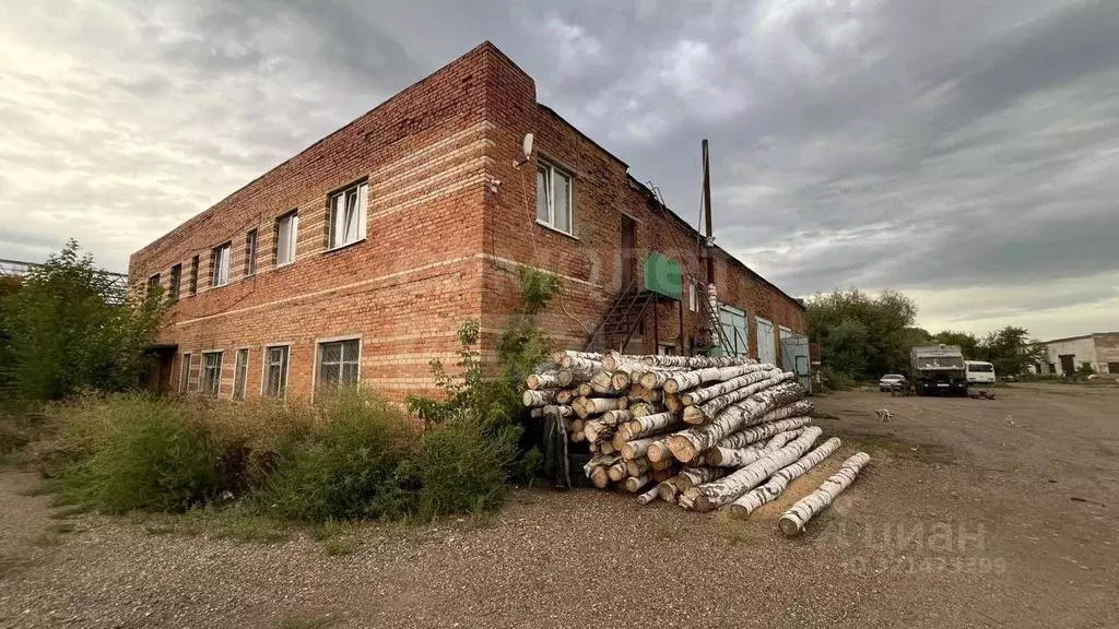 Производственное помещение в Оренбургская область, пос. Саракташ ул. ... - Фото 2