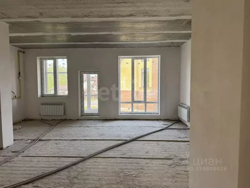 Таунхаус в Брянская область, Брянский район, пос. Мичуринский ул. ... - Фото 1