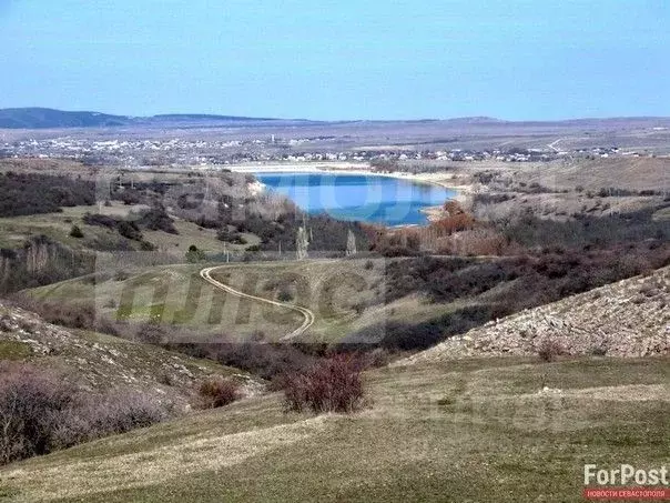 Участок в Крым, Симферопольский район, Добровское с/пос, с. Заречное ... - Фото 2